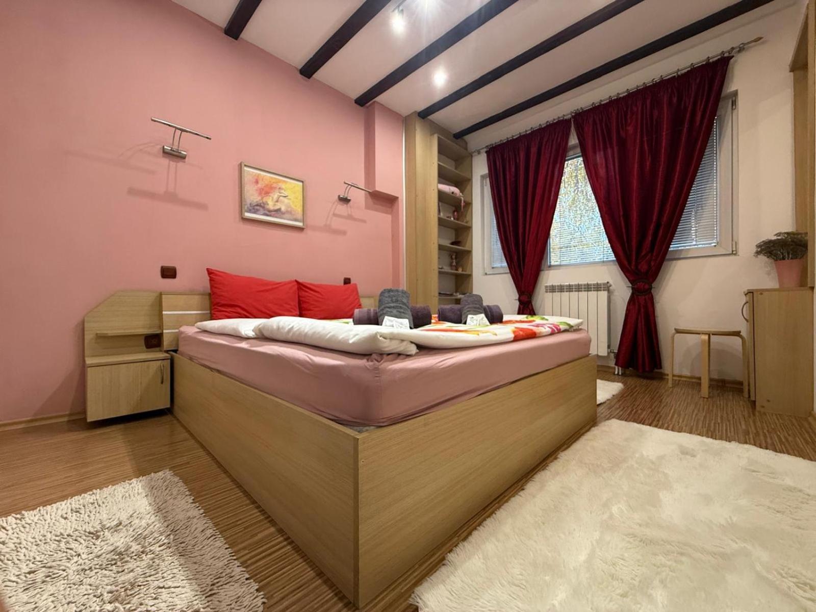 The Maisonette In Sofia'S Heart Exteriör bild